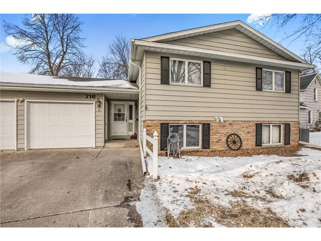726 Hassan Street SE Hutchinson MN 55350 6772495 image34