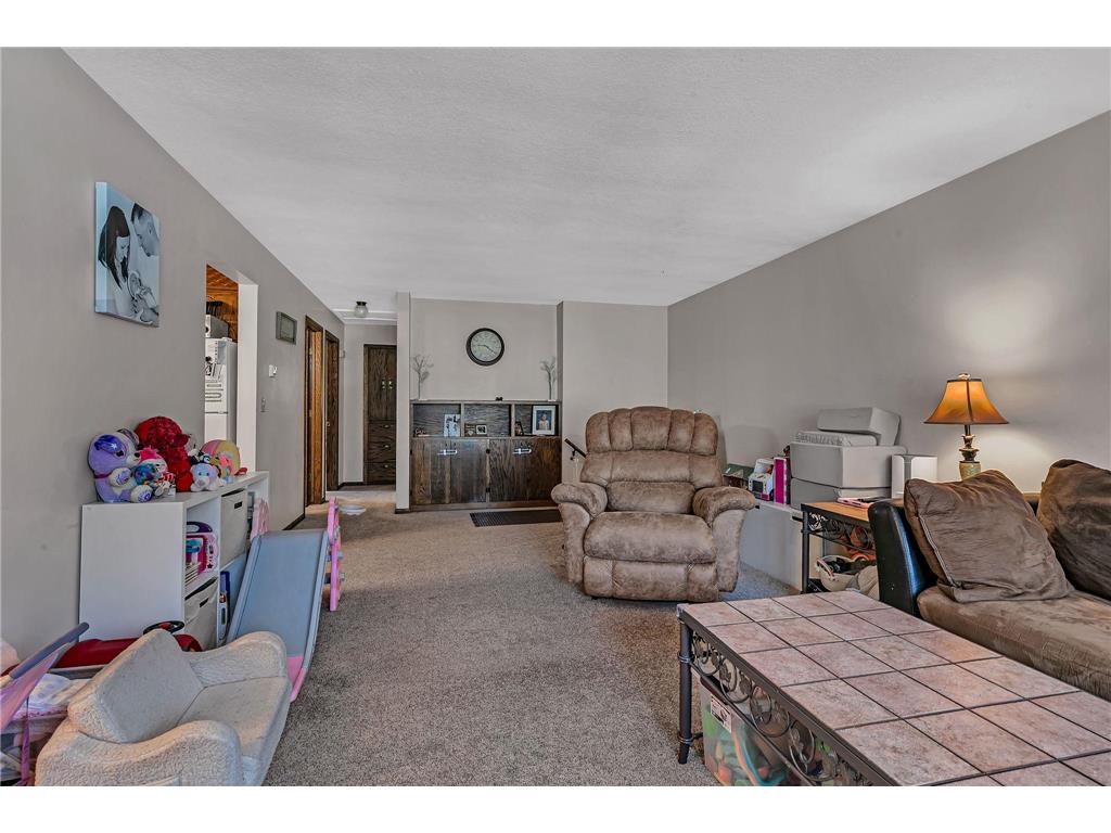 726 Hassan Street SE Hutchinson MN 55350 6772495 image39