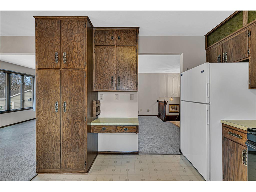 726 Hassan Street SE Hutchinson MN 55350 6772495 image9
