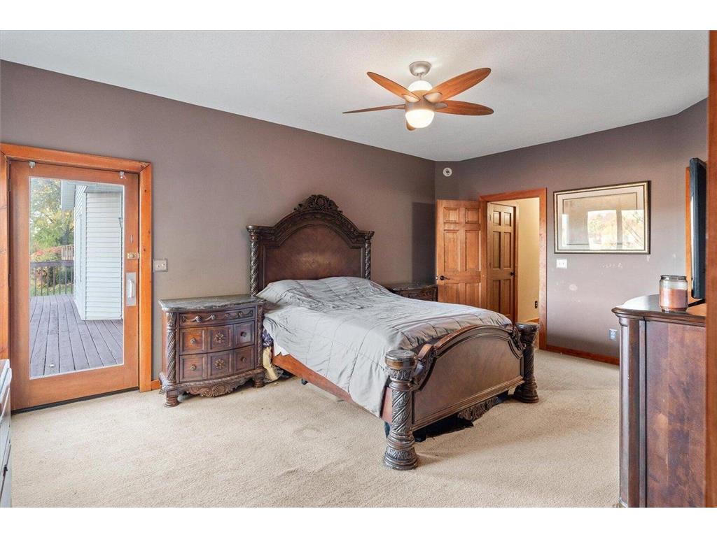 726 N 4th Street La Crescent MN 55947 6815200 image9