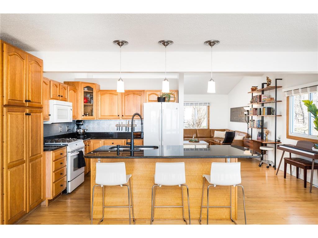 726 W 5th Street Duluth MN 55806 7060735 image10