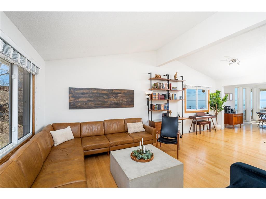726 W 5th Street Duluth MN 55806 7060735 image16
