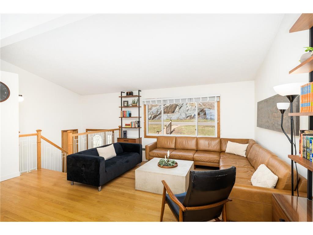 726 W 5th Street Duluth MN 55806 7060735 image17