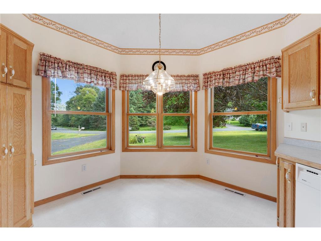 7268 256th Street Wyoming MN 55092 - Sunrise River 7019541 image14