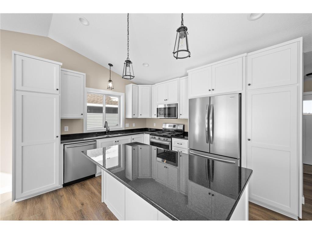 7268 Hawthorne Court North Branch MN 55056 7044708 image14