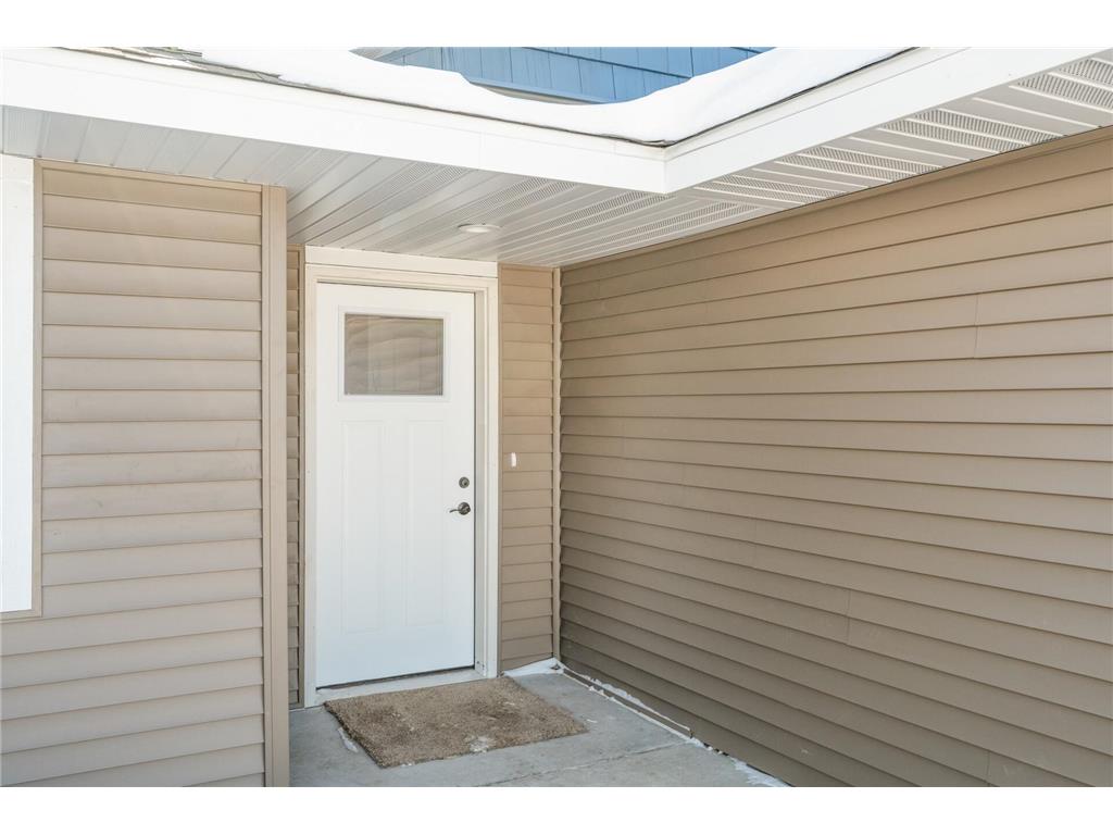 7268 Hawthorne Court North Branch MN 55056 7044708 image3