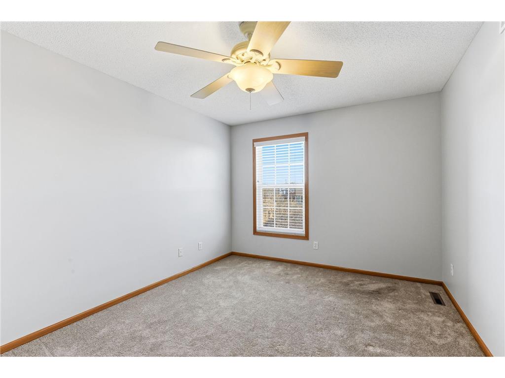 727 2nd Street NE Hopkins MN 55343 7046276 image21