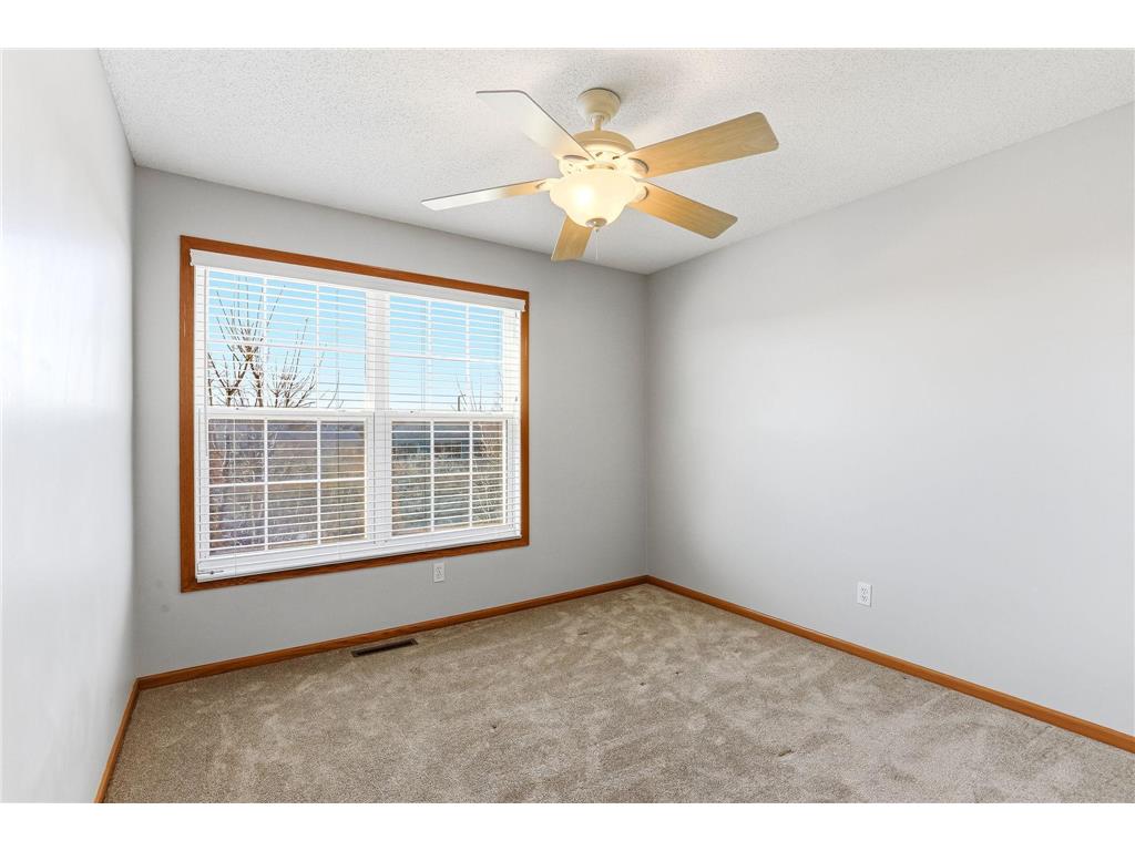 727 2nd Street NE Hopkins MN 55343 7046276 image23