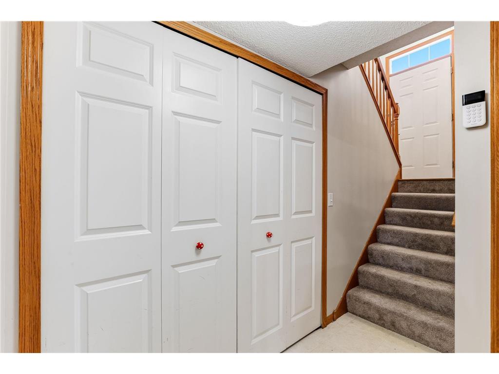 727 2nd Street NE Hopkins MN 55343 7046276 image26