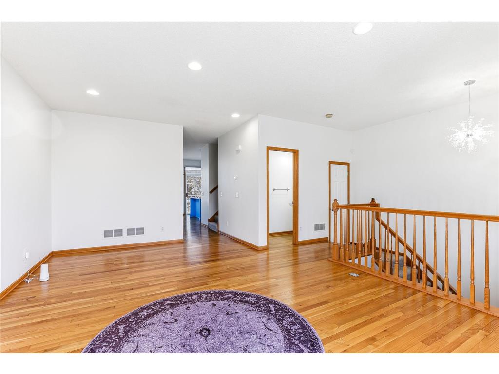 727 2nd Street NE Hopkins MN 55343 7046276 image5