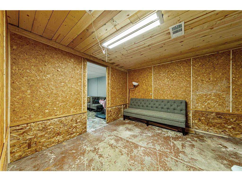 727 2nd Street NW Faribault MN 55021 7070346 image34