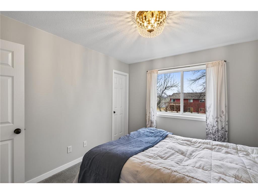 727 7th Street N Montrose MN 55363 6777442 image21