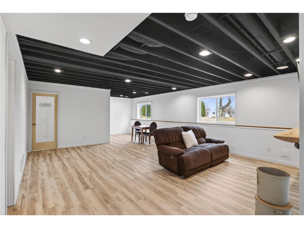 727 7th Street N Montrose MN 55363 6777442 image25