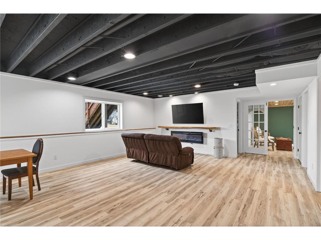727 7th Street N Montrose MN 55363 6777442 image26