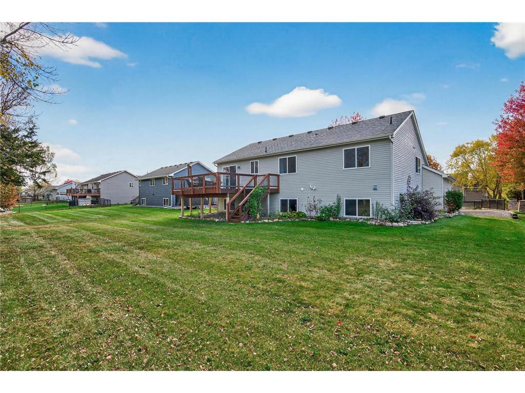 727 7th Street N Montrose MN 55363 6777442 image51