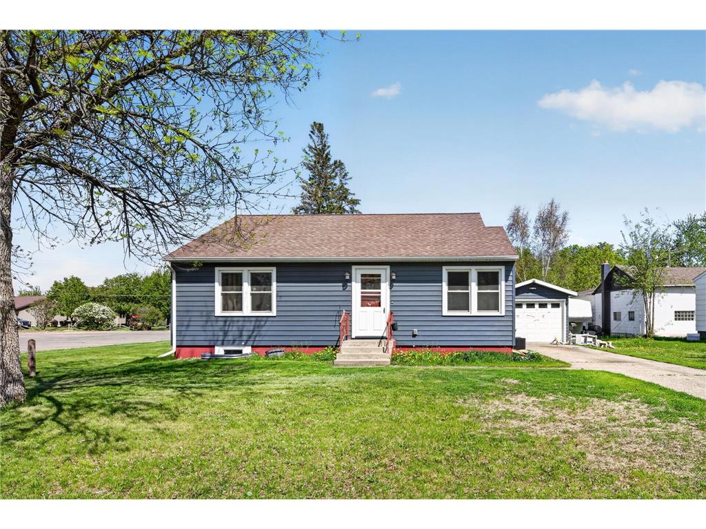 727 Ash Street S Sauk Centre MN 56378 7079473 image1