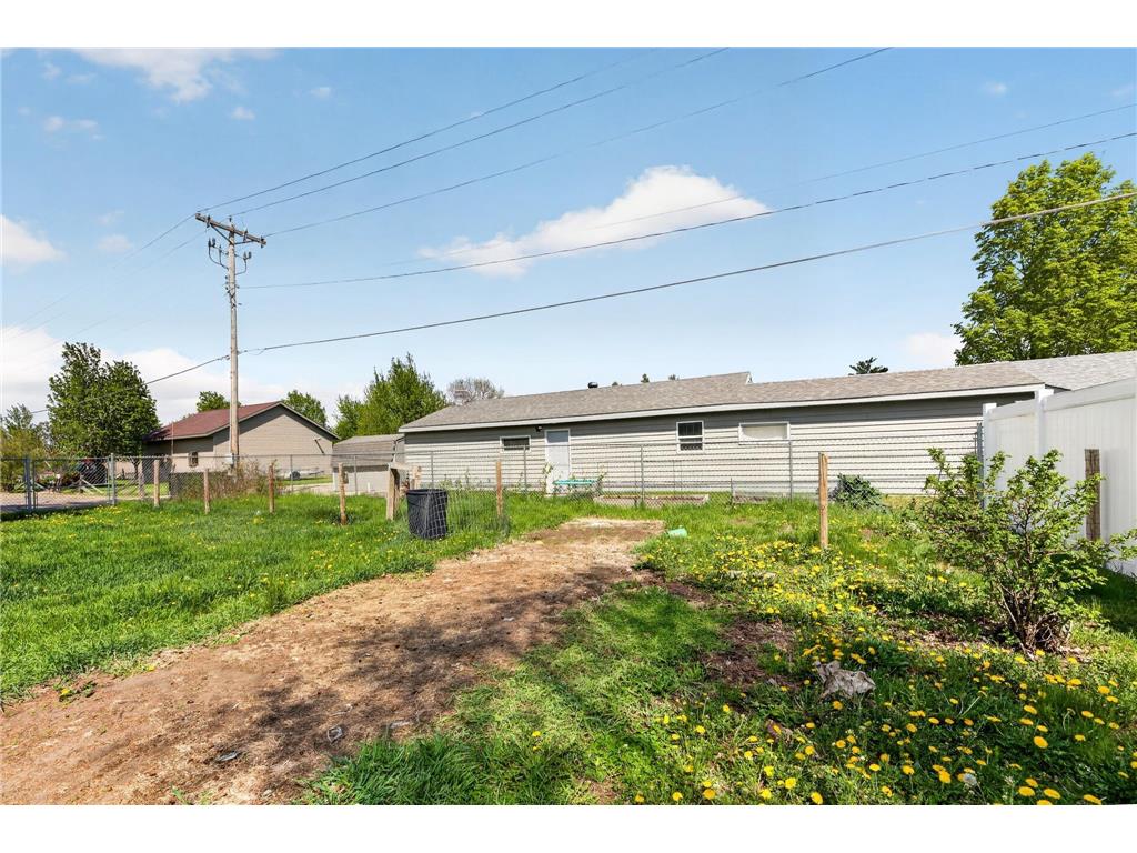 727 Ash Street S Sauk Centre MN 56378 7079473 image11