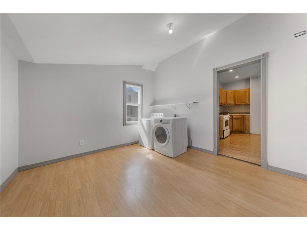 727 Division Street W Faribault MN 55021 7082424 image11