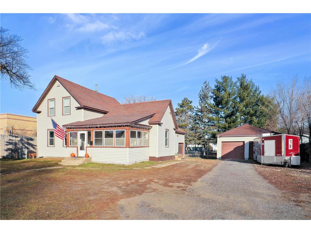 727 E Main Street Anoka MN 55303 6448802 image2