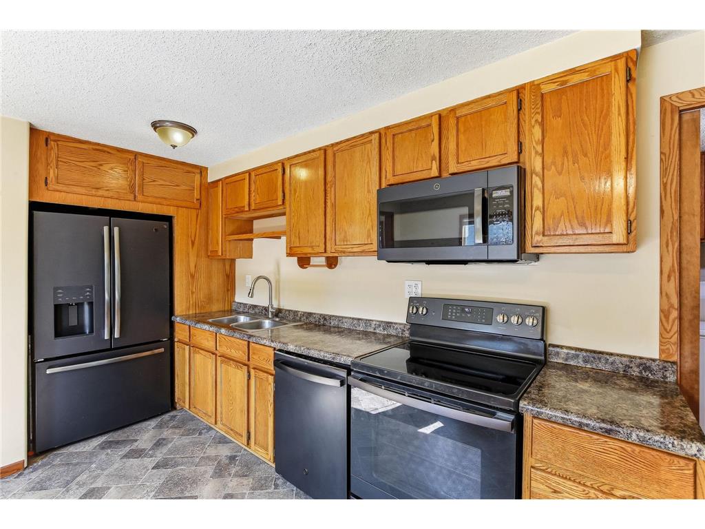 727 Elm Street Anoka MN 55303 7089278 image11