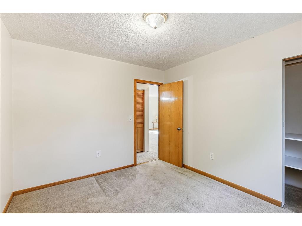 727 Elm Street Anoka MN 55303 7089278 image17