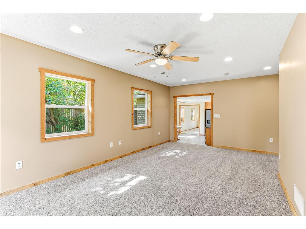 727 Elm Street Anoka MN 55303 7089278 image23