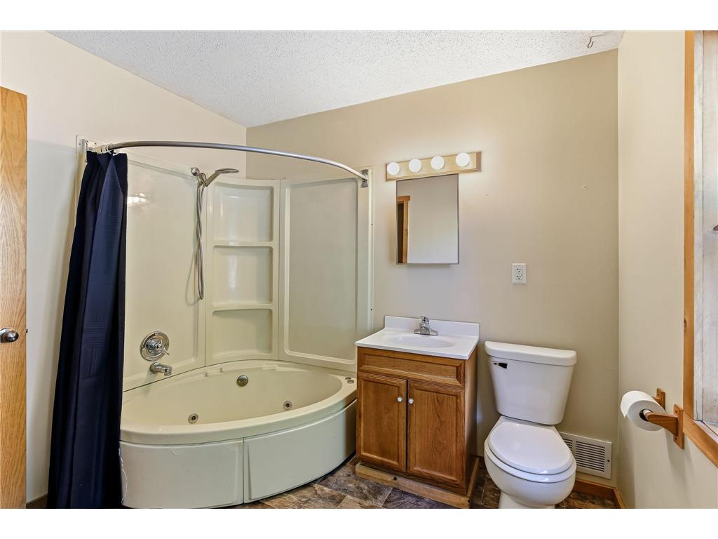 727 Elm Street Anoka MN 55303 7089278 image27