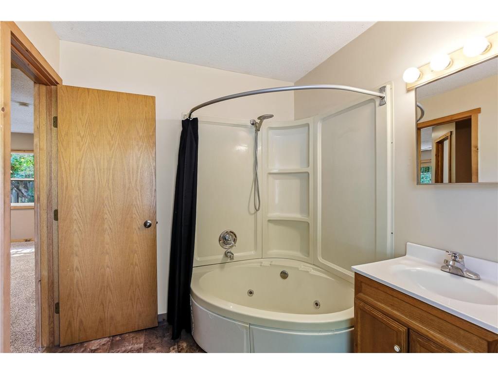 727 Elm Street Anoka MN 55303 7089278 image28