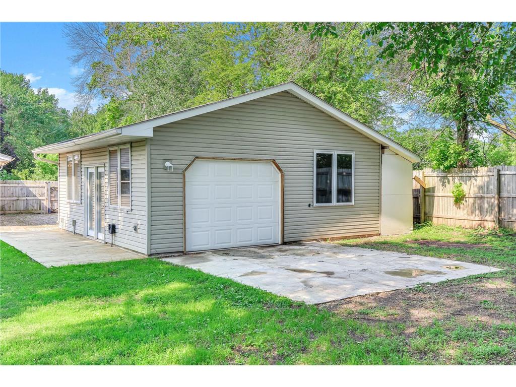 727 Elm Street Anoka MN 55303 7089278 image33