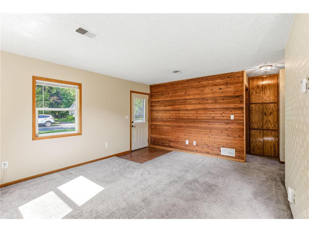 727 Elm Street Anoka MN 55303 7089278 image6