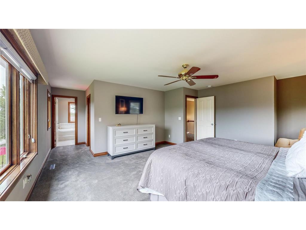 727 Foxcroft Circle SW, Rochester, MN, 55902 MLS 6559893 Edina Realty