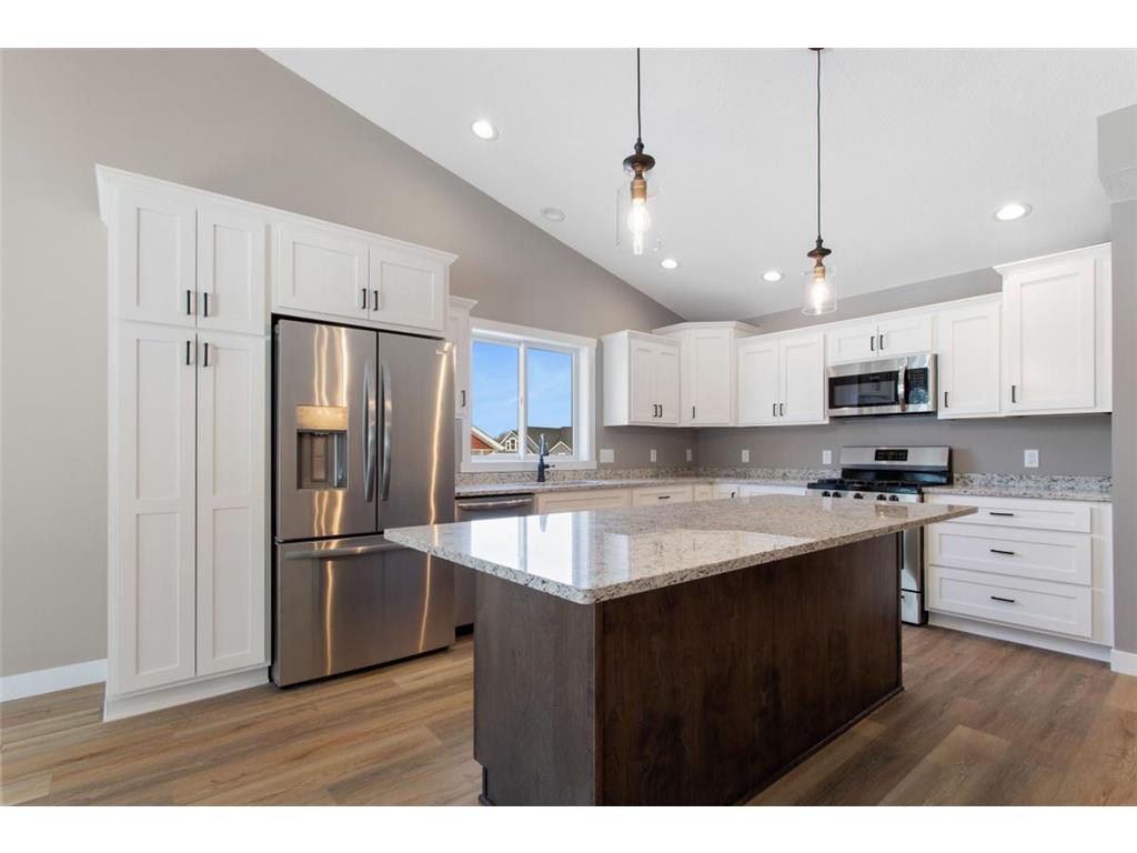 727 Hilltop Lane Saint Croix Falls WI 54024 6345145 image1