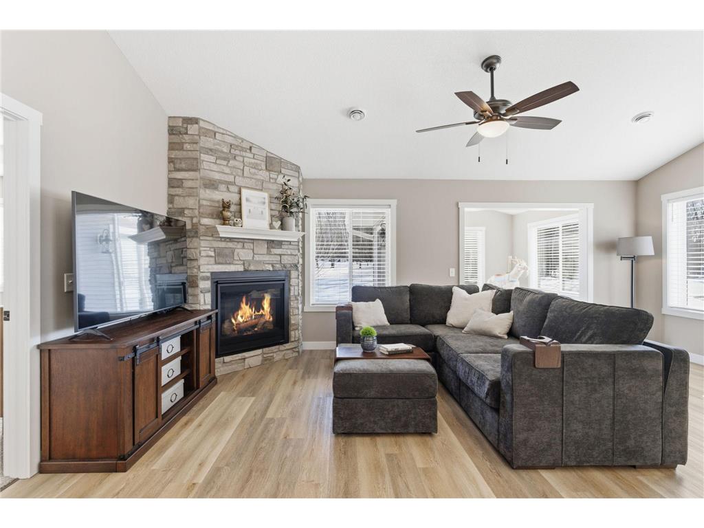 727 Hilltop Lane Saint Croix Falls WI 54024 7022409 image1