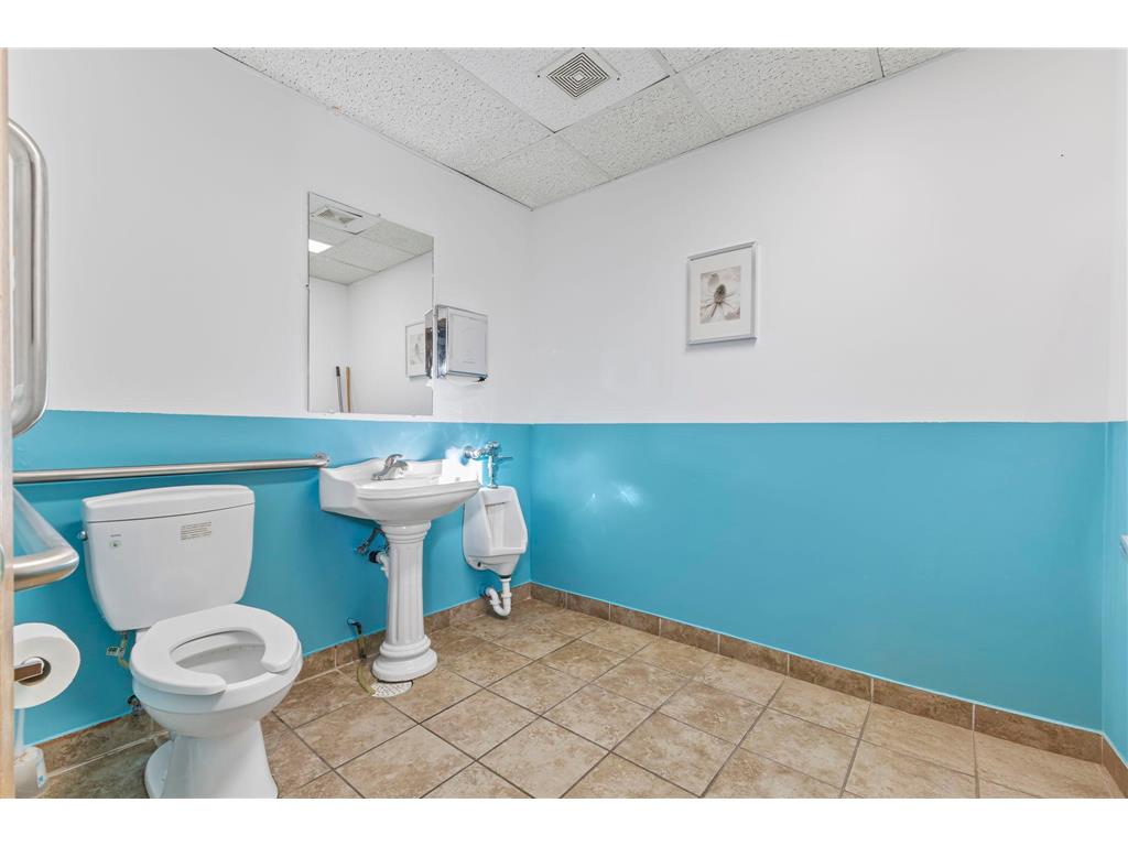 727 Marie Avenue South Saint Paul MN 55075 6821614 image13