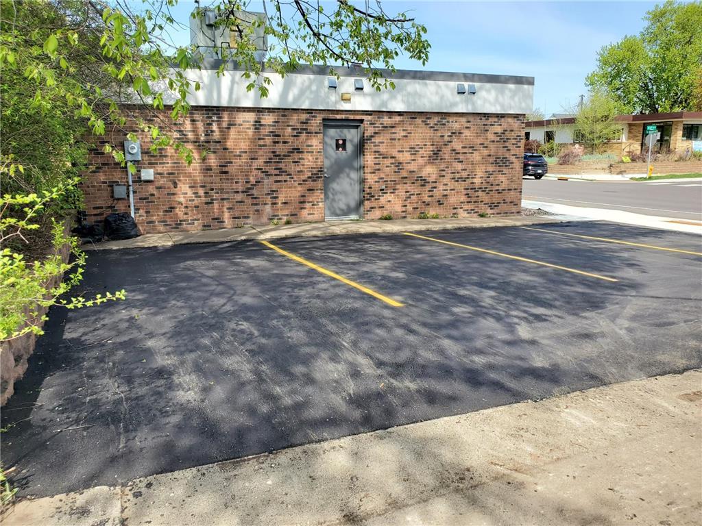 727 Marie Avenue South Saint Paul MN 55075 6821614 image16