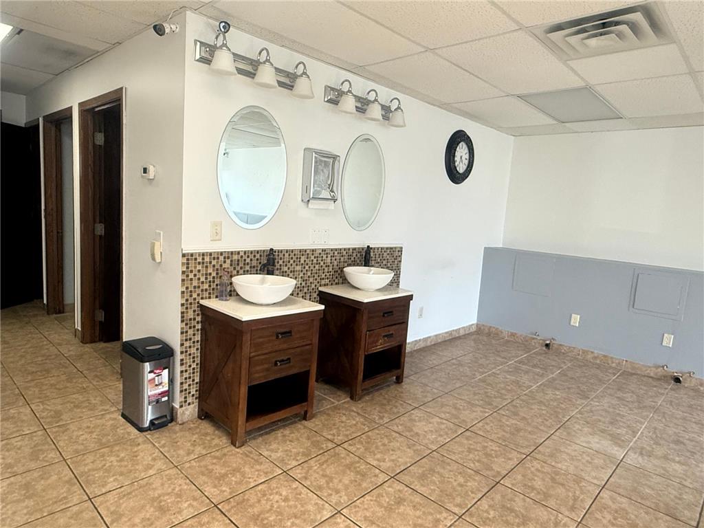 727 Marie Avenue South Saint Paul MN 55075 6821614 image4