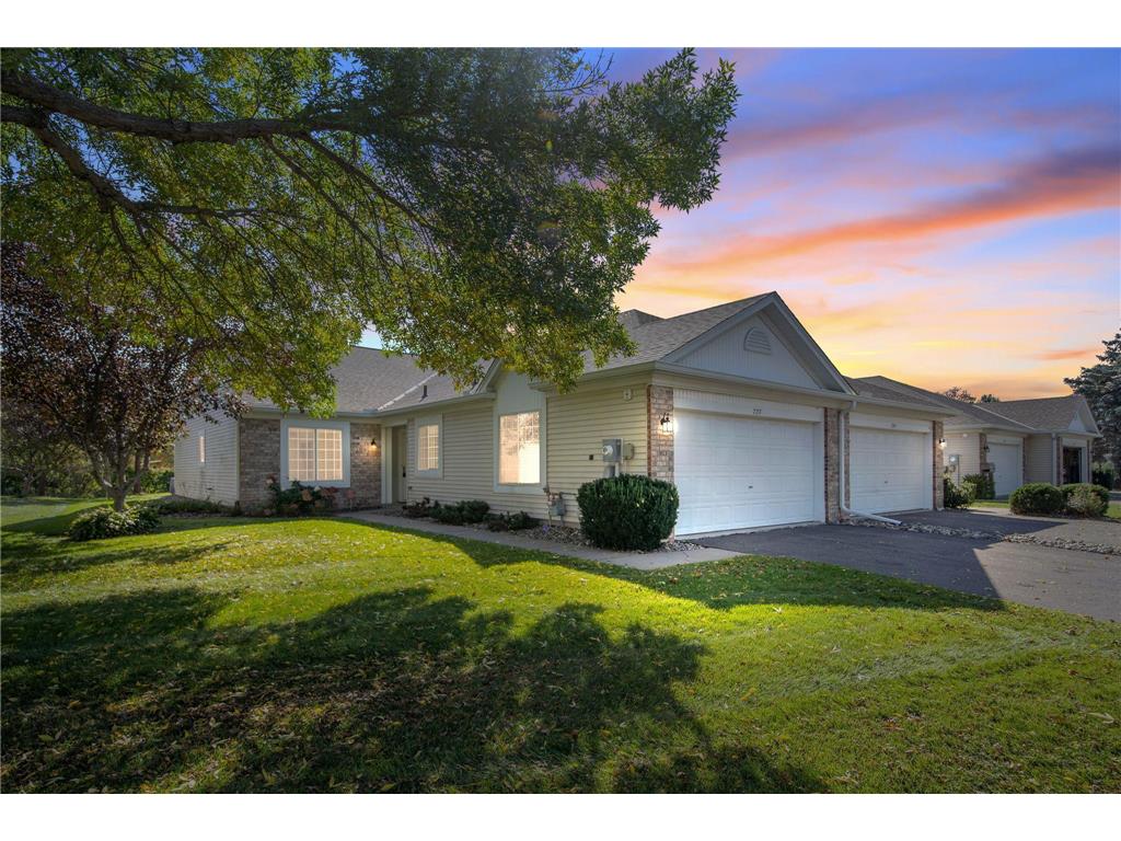 727 Markgrafs Lake Drive Woodbury MN 55129 - Markgrafs 6777943 image1