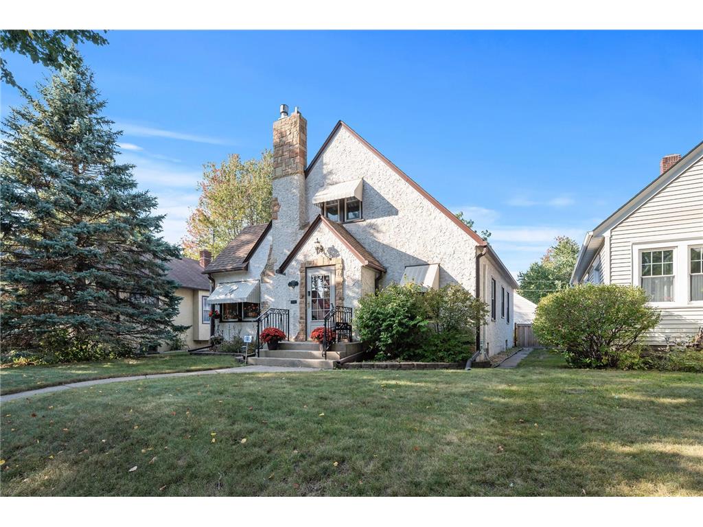 727 Sherwood Avenue Saint Paul MN 55106 6437450 image1