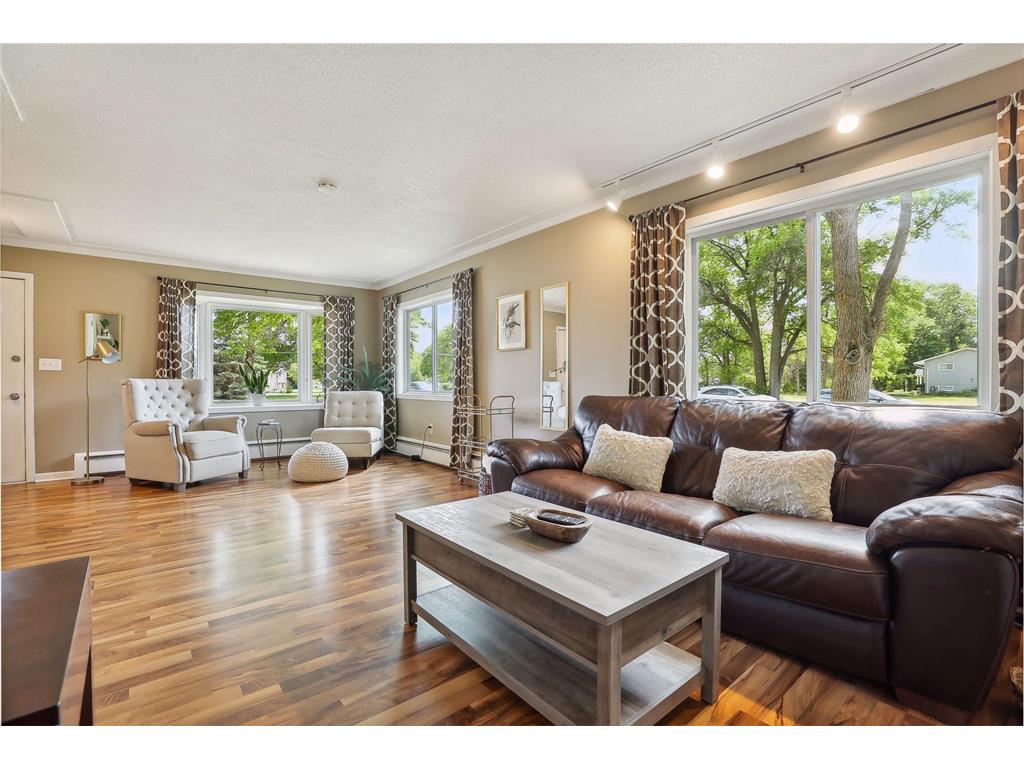 727 Tanglewood Drive Shoreview MN 55126 6344710 image1