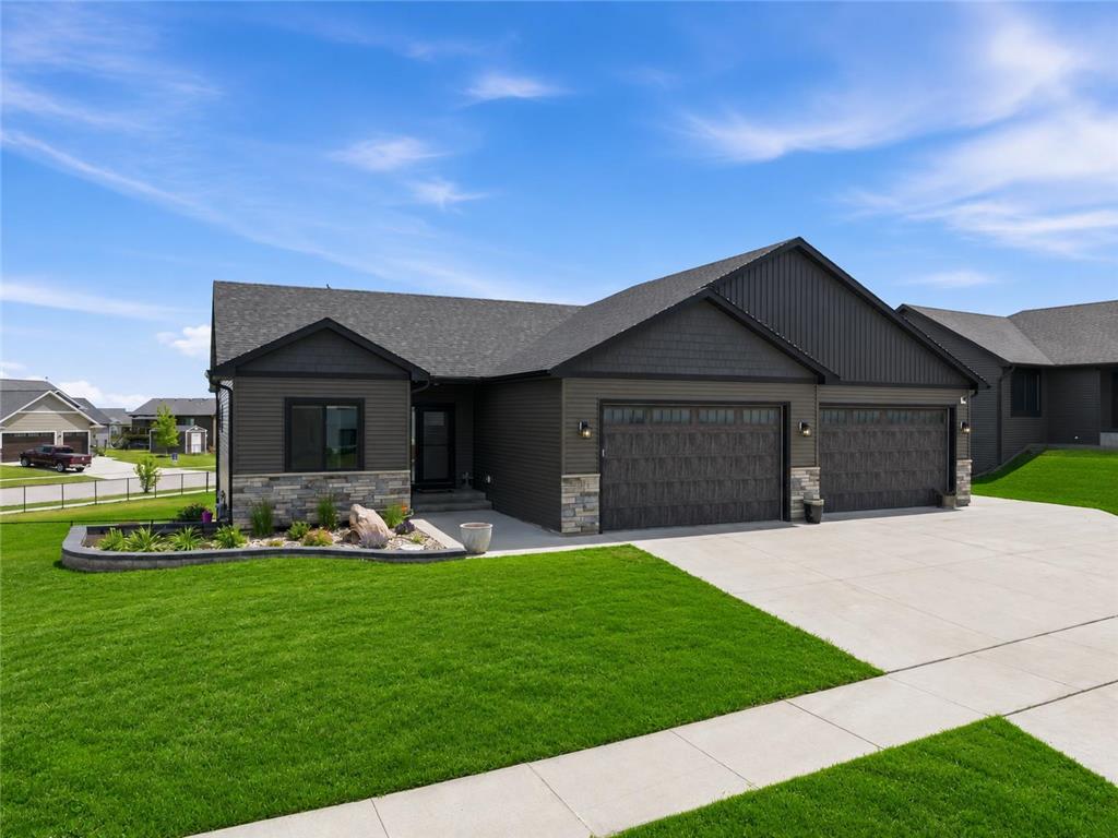 727 Towne Drive NE Byron MN 55920 7095310 image1