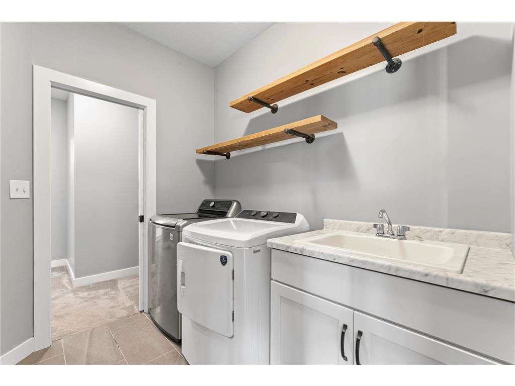 727 Towne Drive NE Byron MN 55920 7095310 image28