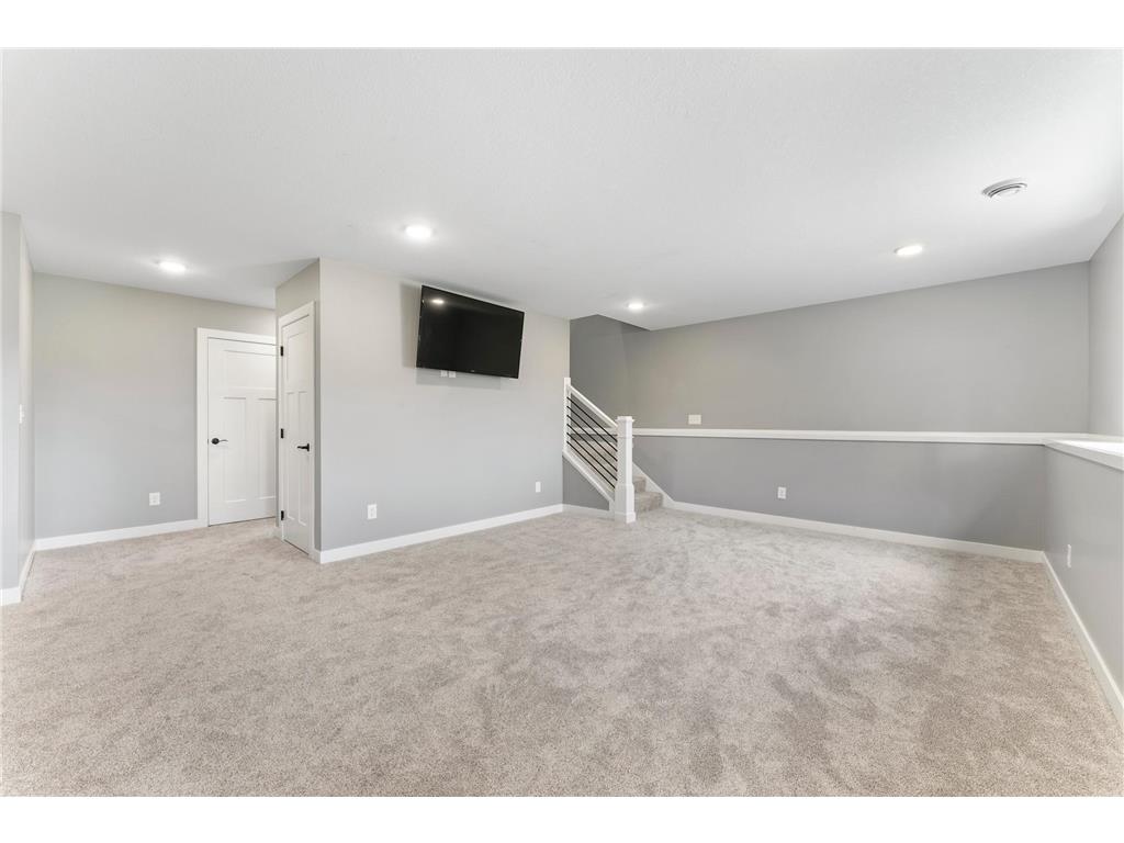 727 Towne Drive NE Byron MN 55920 7095310 image6