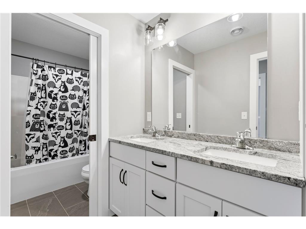 727 Towne Drive NE Byron MN 55920 7095310 image9
