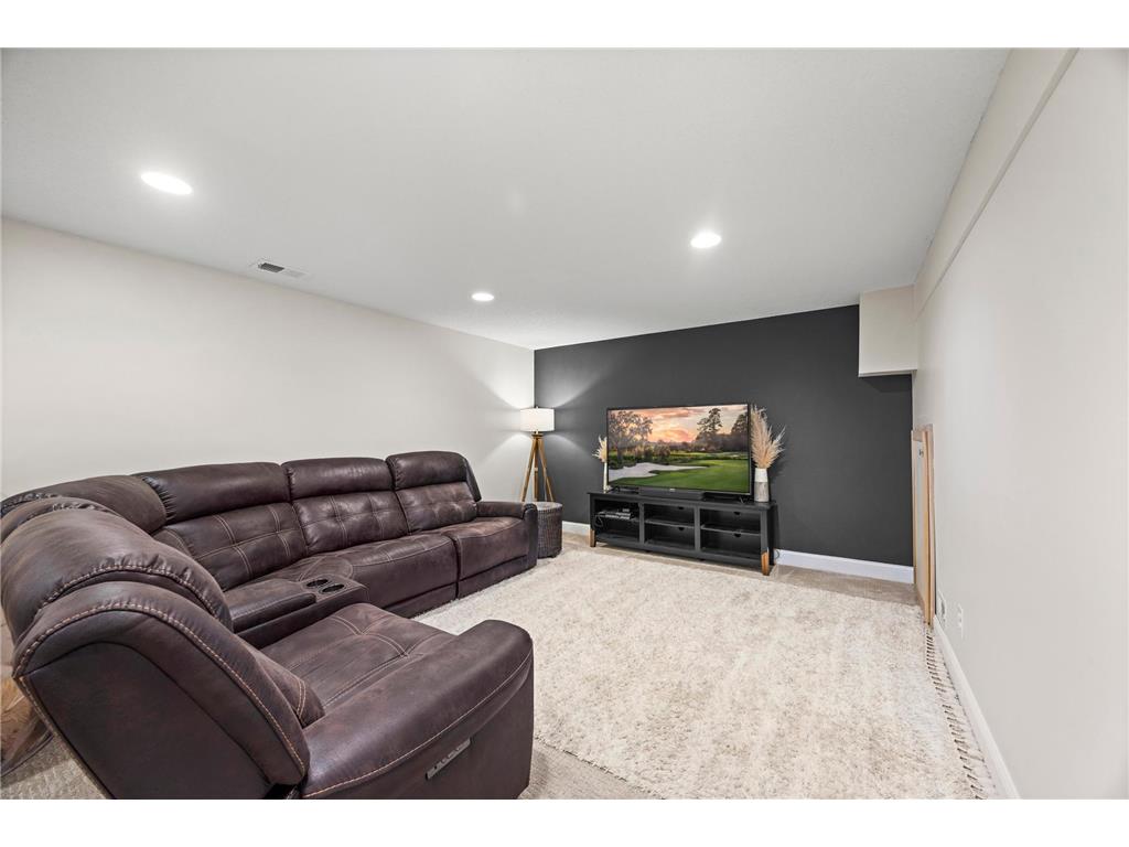 7270 Timber Lane N Maple Grove MN 55369 7062774 image26