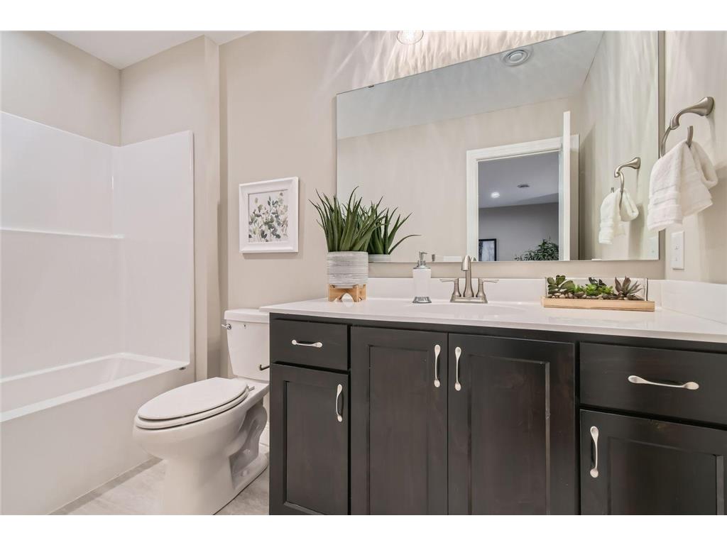 7275 Agate Trail Inver Grove Heights MN 55077 7017324 image24