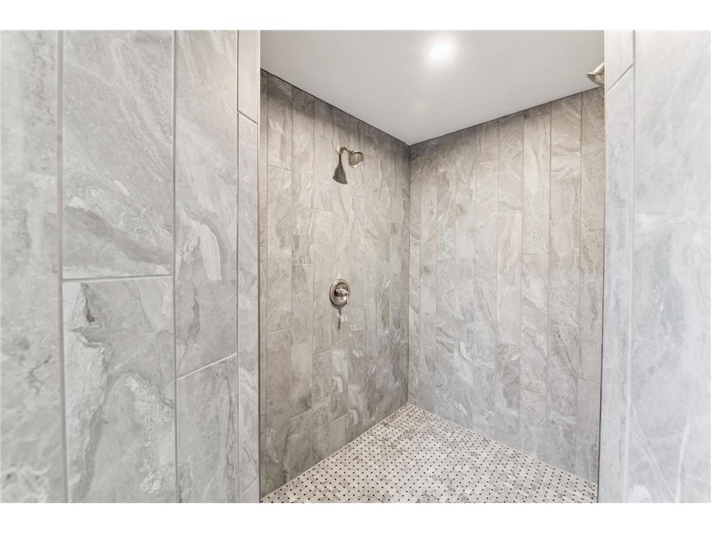 7277 North Shore Drive Siren WI 54872 - Crooked Lake 6788861 image18