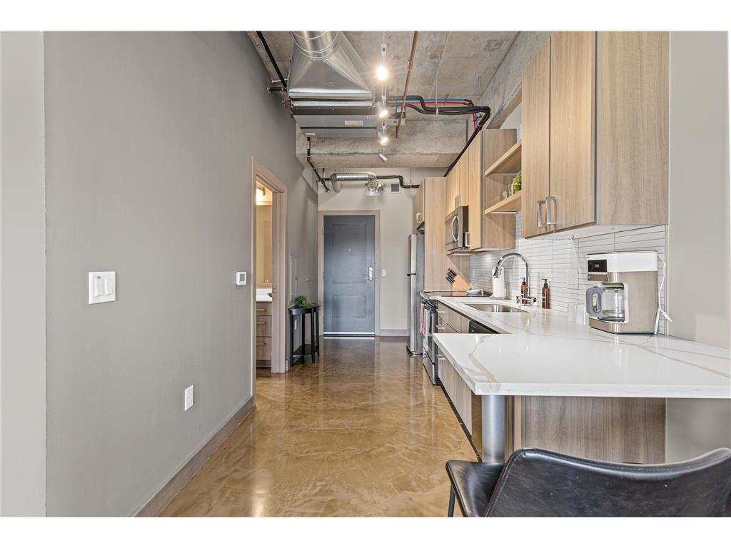 728 3rd Street N #703 Minneapolis MN 55401 6713918 image4