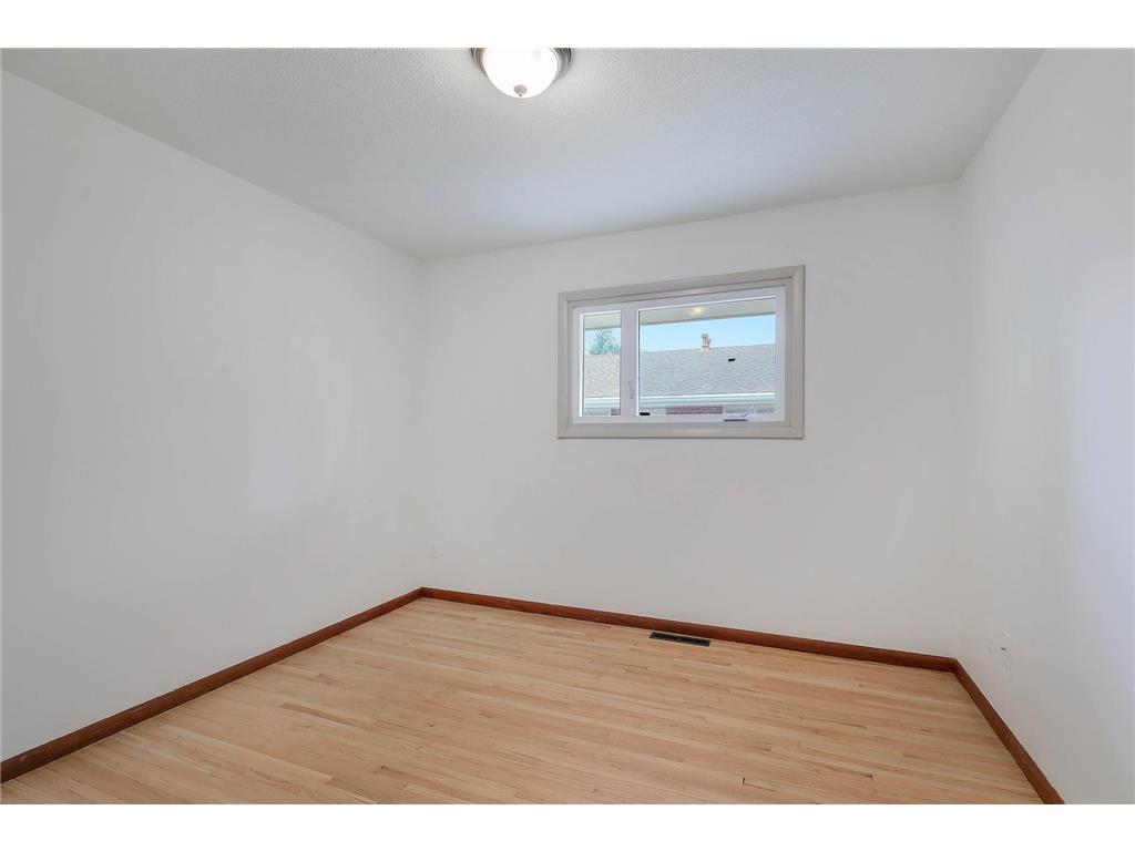 728 6th Avenue S Hopkins MN 55343 7111563 image14