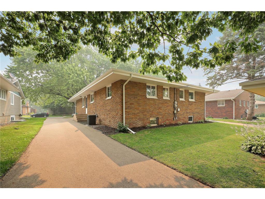 728 6th Avenue S Hopkins MN 55343 7111563 image39