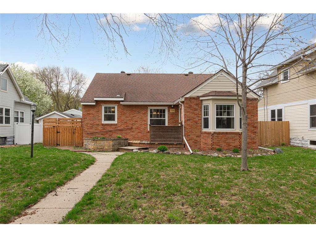 728 Belgrade Avenue North Mankato MN 56003 6713913 image1